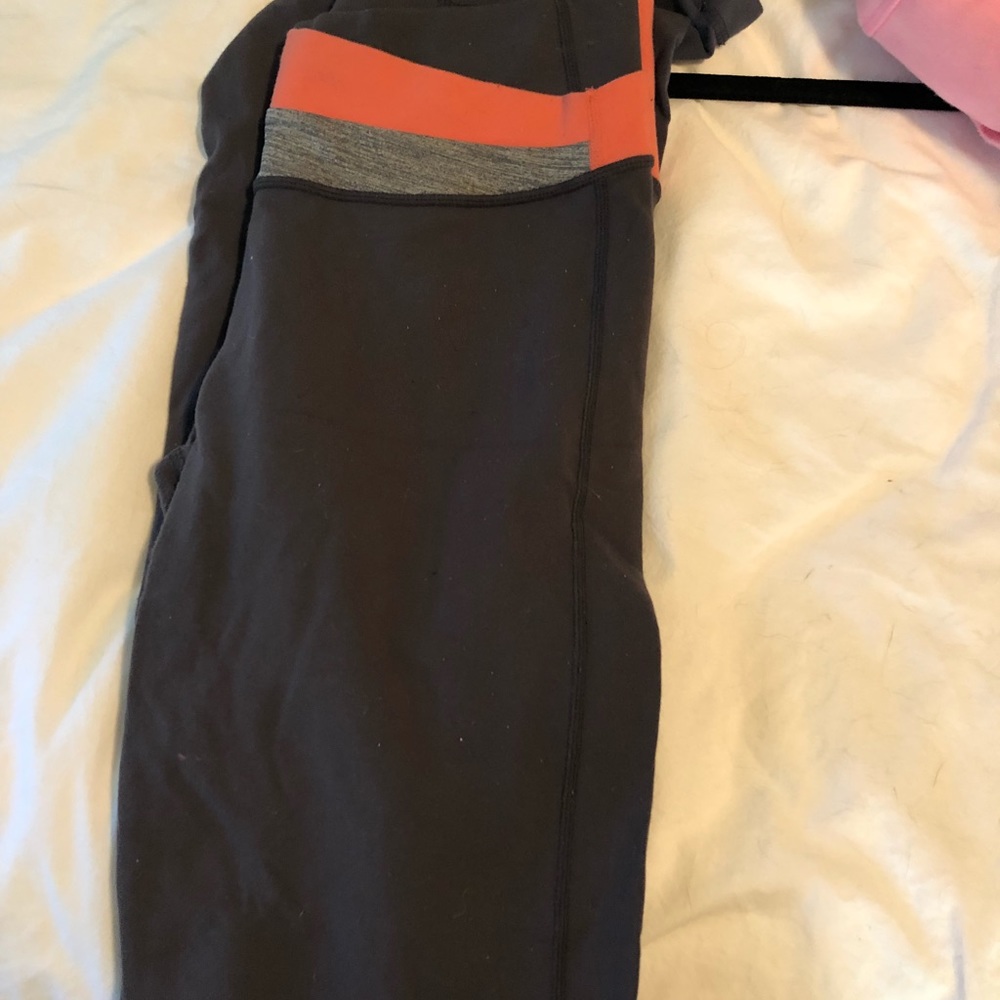 lululemon leggings size 6 tall